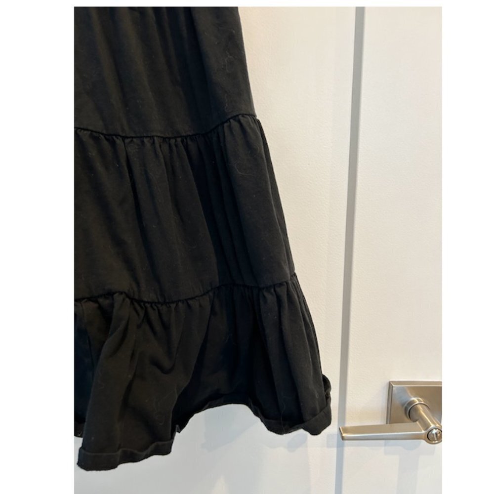 black dress - Picture 3 of 5